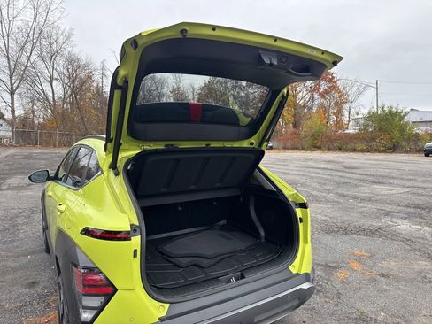 Used 2024 Hyundai Kona Limited image 7