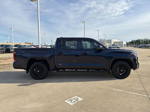 Used 2025 Toyota Tundra Limited image 7