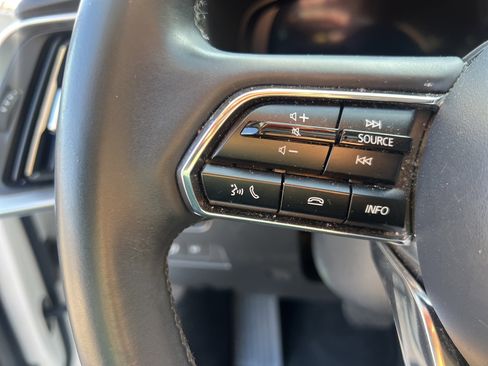 Used 2024 MAZDA CX-90 Plug-In Hybrid w/ Premium Pkg image 21