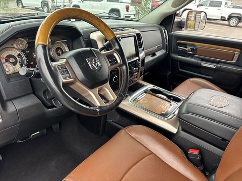 Used 2017 RAM 3500 Laramie Longhorn image 10