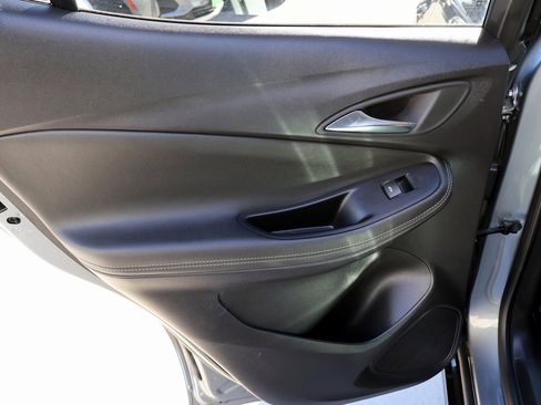 Used 2024 Buick Encore GX Sport Touring image 16