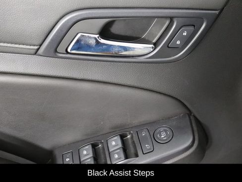 Used 2018 Chevrolet Tahoe 2WD image 19