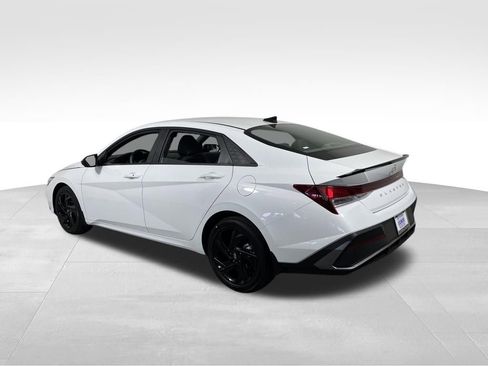 New 2026 Hyundai Elantra Sport image 3