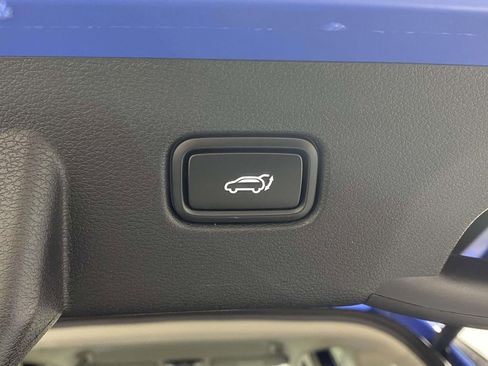 New 2026 Kia Sportage EX FWD image 11