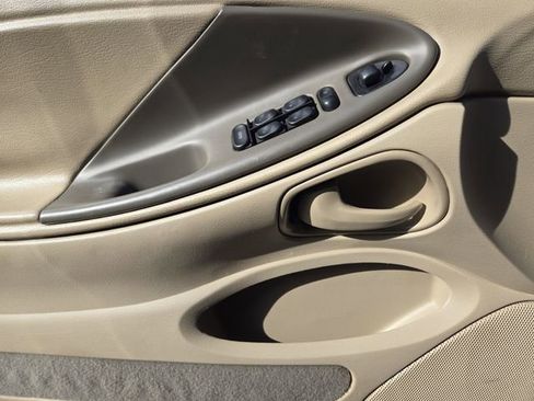 Used 2003 Ford Mustang GT image 22