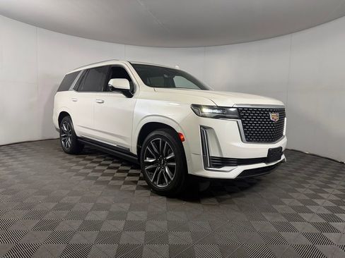Used 2021 Cadillac Escalade Premium Luxury w/ Driver Assist Tech Package RWD image 3