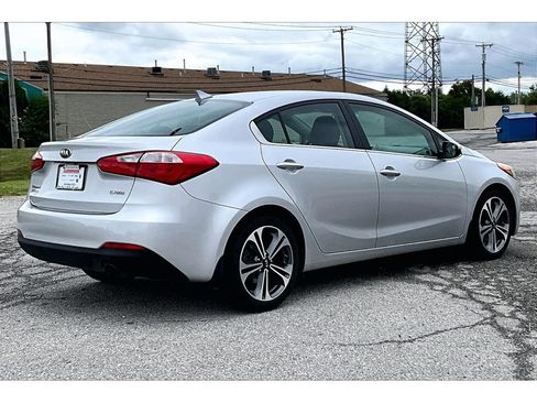 Used 2016 Kia Forte EX w/ EX Premium Package FWD image 17