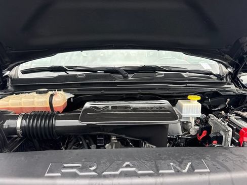 Used 2019 RAM 1500 Big Horn AWD/4WD image 27