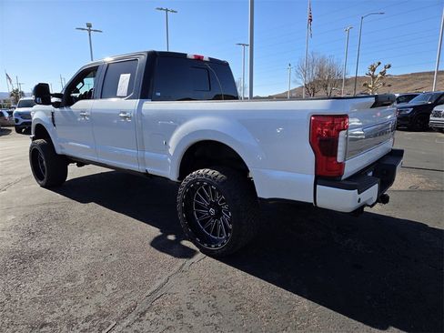 Used 2019 Ford F350 Platinum w/ Platinum Ultimate Package image 4