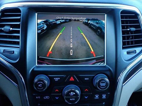 Used 2016 Jeep Grand Cherokee Limited w/ Trailer Tow Group IV image 19