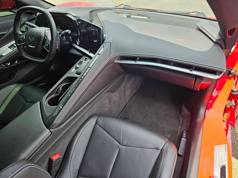 Used 2023 Chevrolet Corvette Stingray Coupe w/ 1LT RWD image 11