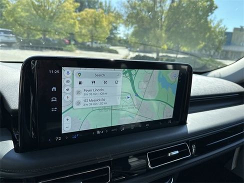 New 2025 Lincoln Aviator Reserve w/ Equipment Group 201A image 18