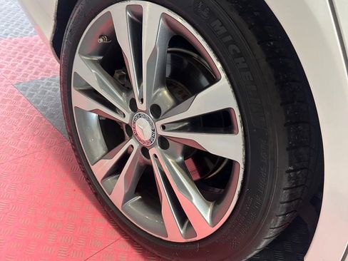 Used 2015 Mercedes-Benz C 300 Sedan image 34