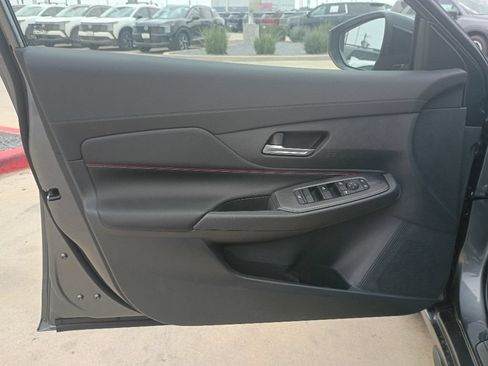 New 2026 Nissan Sentra SR w/ Floor Mat Package FWD image 21