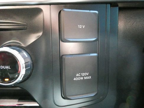 Used 2023 Ford F150 Raptor AWD/4WD image 32