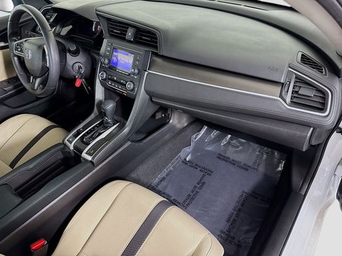Used 2020 Honda Civic LX image 29