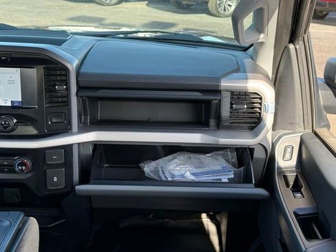 Certified 2023 Ford F150 XLT w/ XTR Package image 32