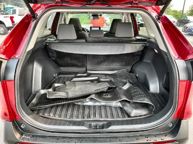 Used 2024 Toyota RAV4 XLE w/ Convenience Package AWD/4WD image 23