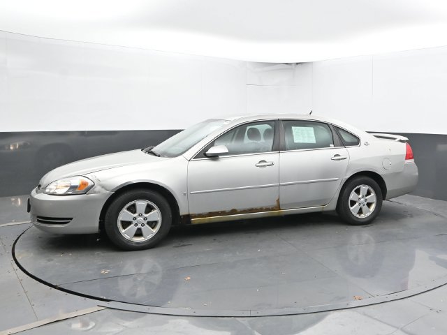 Used 2008 Chevrolet Impala LT w/ Luxury Edition Package FWD image 8