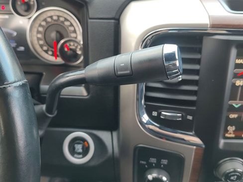 Used 2015 RAM 2500 Laramie image 21