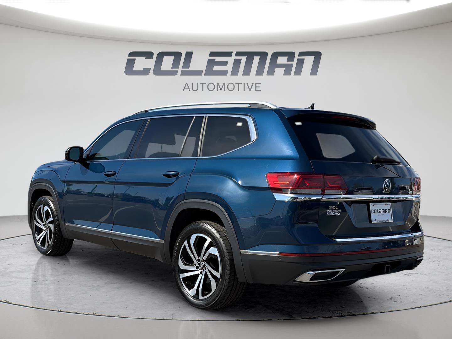 Used 2021 Volkswagen Atlas SEL Premium AWD/4WD image 3