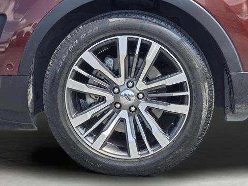 Used 2016 Ford Explorer Platinum AWD/4WD image 11