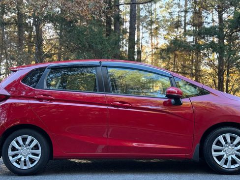 Used 2016 Honda Fit LX image 4