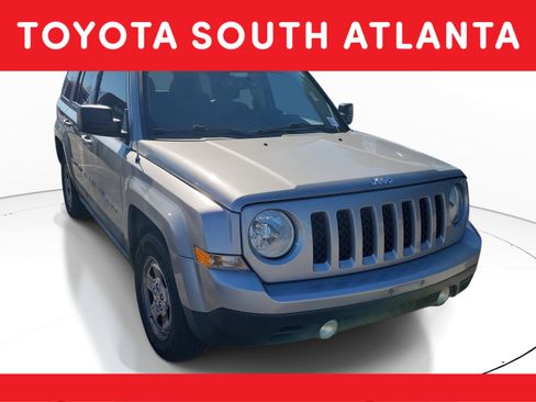 Used 2016 Jeep Patriot Sport w/ Power Value Group image 1