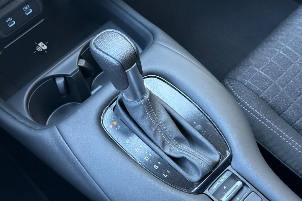 Certified 2026 Honda HR-V LX image 25