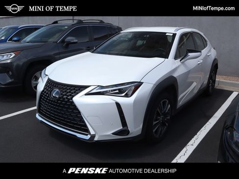 Used 2022 Lexus UX 250h w/ Accessory Package (Z2) AWD/4WD image 1