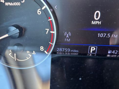 Used 2025 Nissan Altima 2.5 SV image 40