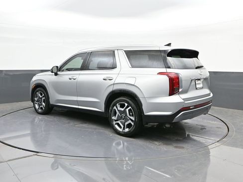 Used 2023 Hyundai Palisade Limited image 5