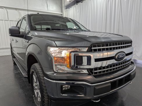 Used 2018 Ford F150 XLT w/ Equipment Group 302A Luxury image 4