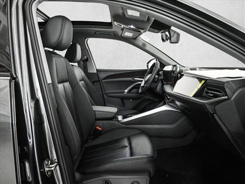 New 2026 Audi Q5 Premium Plus AWD/4WD image 22