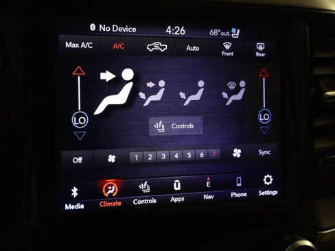 Used 2020 RAM 1500 Laramie AWD/4WD image 35