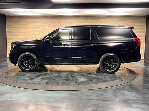 Used 2025 Ford Expedition Max Platinum image 21