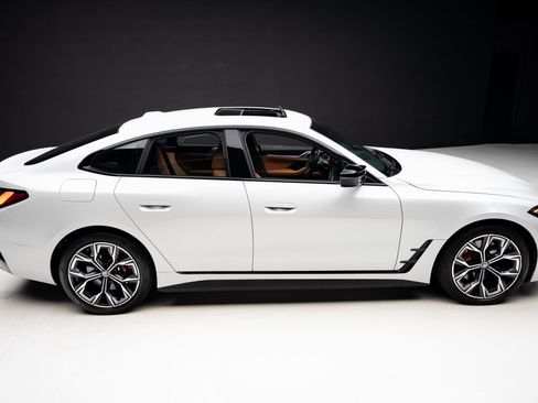 Used 2023 BMW i4 M50 w/ Premium Package image 33