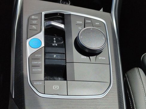 Used 2025 BMW i4 eDrive40 w/ Parking Assistance Package RWD image 26
