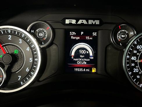 Used 2024 RAM 2500 Big Horn w/ Bed Utility Group image 17