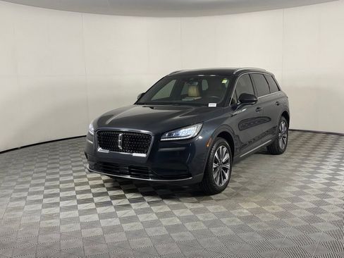 Used 2022 Lincoln Corsair Reserve w/ Equipment Group 201A FWD image 4