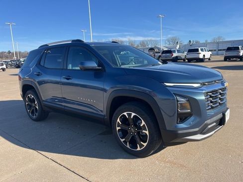 New 2026 Chevrolet Equinox LT w/ Convenience Package II image 1