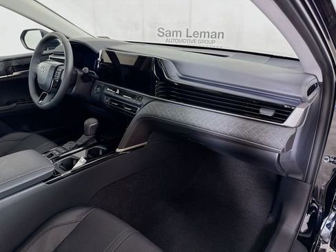 New 2026 Toyota Camry XLE AWD/4WD image 27