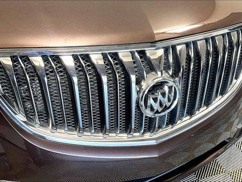 Used 2015 Buick Enclave Premium w/ Experience Buick Package FWD image 31