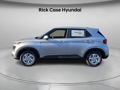 New 2026 Hyundai Venue SE FWD image 2