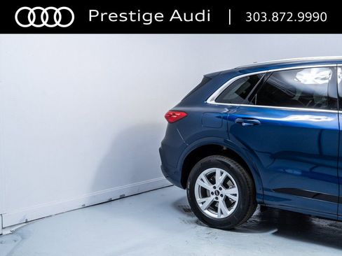 Used 2025 Audi Q5 Premium w/ Convenience Package AWD/4WD image 10