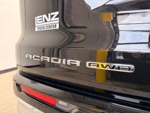Used 2025 GMC Acadia Denali w/ Super Cruise Package image 8