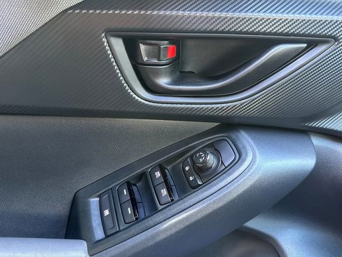 Used 2025 Subaru Crosstrek 2.0i Premium w/ Crosstrek Mirror Package image 11