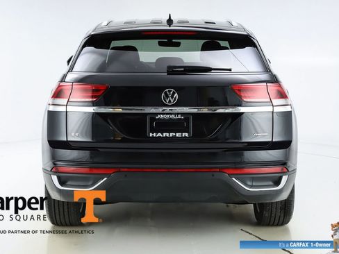 Used 2023 Volkswagen Atlas Cross Sport SE image 8