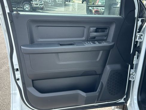 New 2026 RAM 2500 Tradesman AWD/4WD image 9
