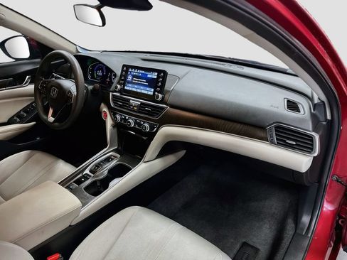 Used 2021 Honda Accord EX image 29